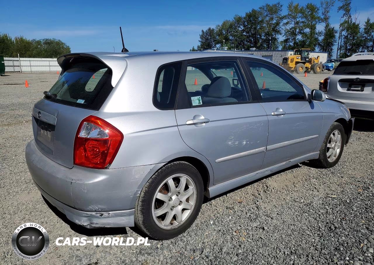 2005 Kia Spectra Spectra5 VIN:KNAFE161655117686 - 3