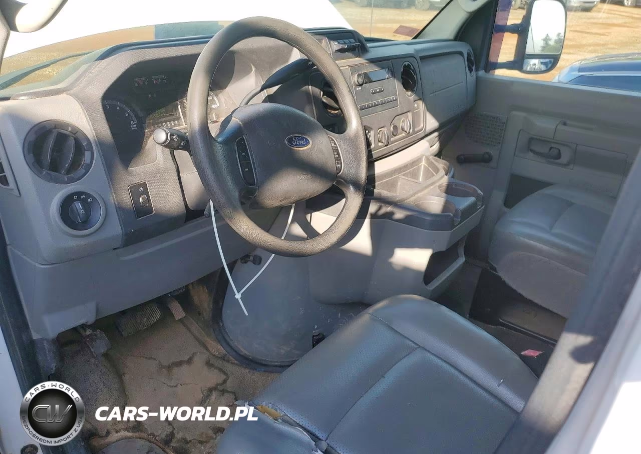 2014 Ford Econoline E350 Super Duty Cutaway Van VIN:1FDWE3FLXEDB15635 - 8