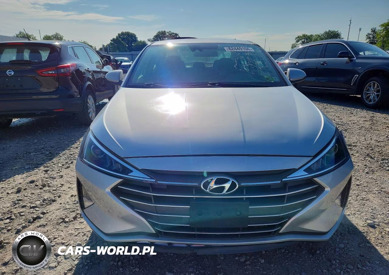 2019 Hyundai Elantra Se VIN:5NPD84LF2KH413142 - 5