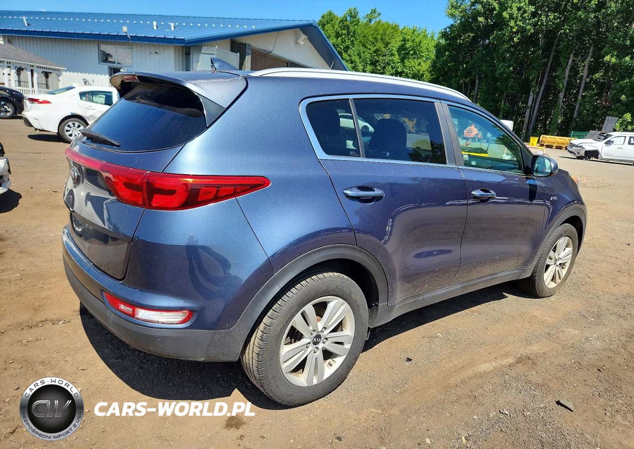 2018 Kia Sportage Lx VIN:KNDPMCAC9J7446329 - 3