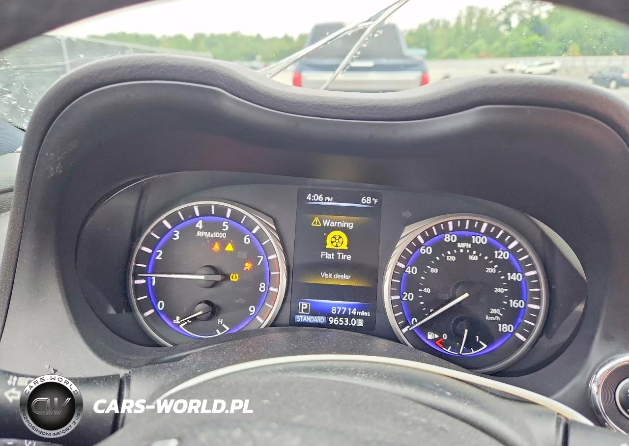 2018 Infiniti Q60 3.0T Luxe VIN:JN1EV7EK0JM342121 - 9