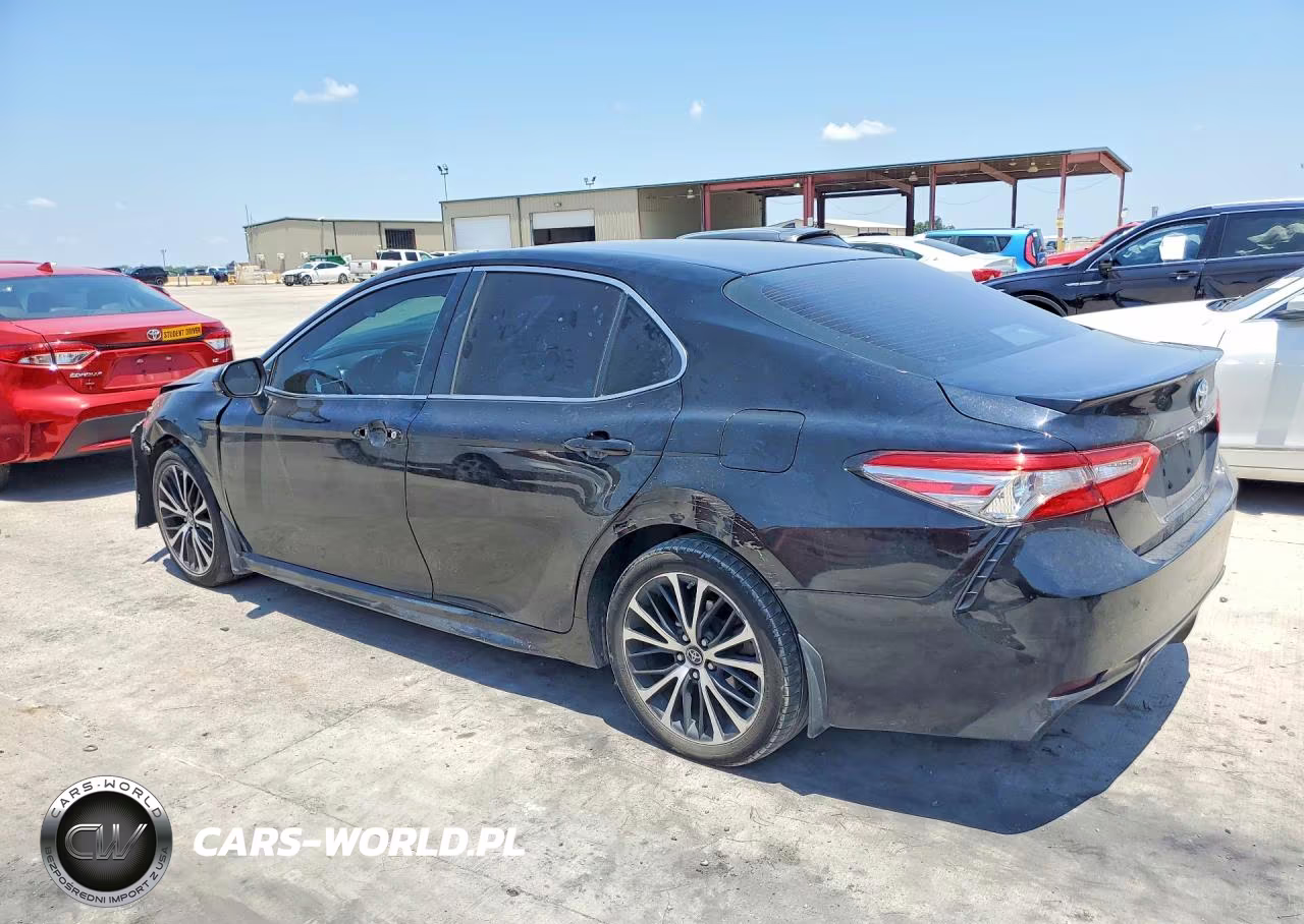 2018 Toyota Camry Se VIN:4T1B11HK3JU571991 - 2