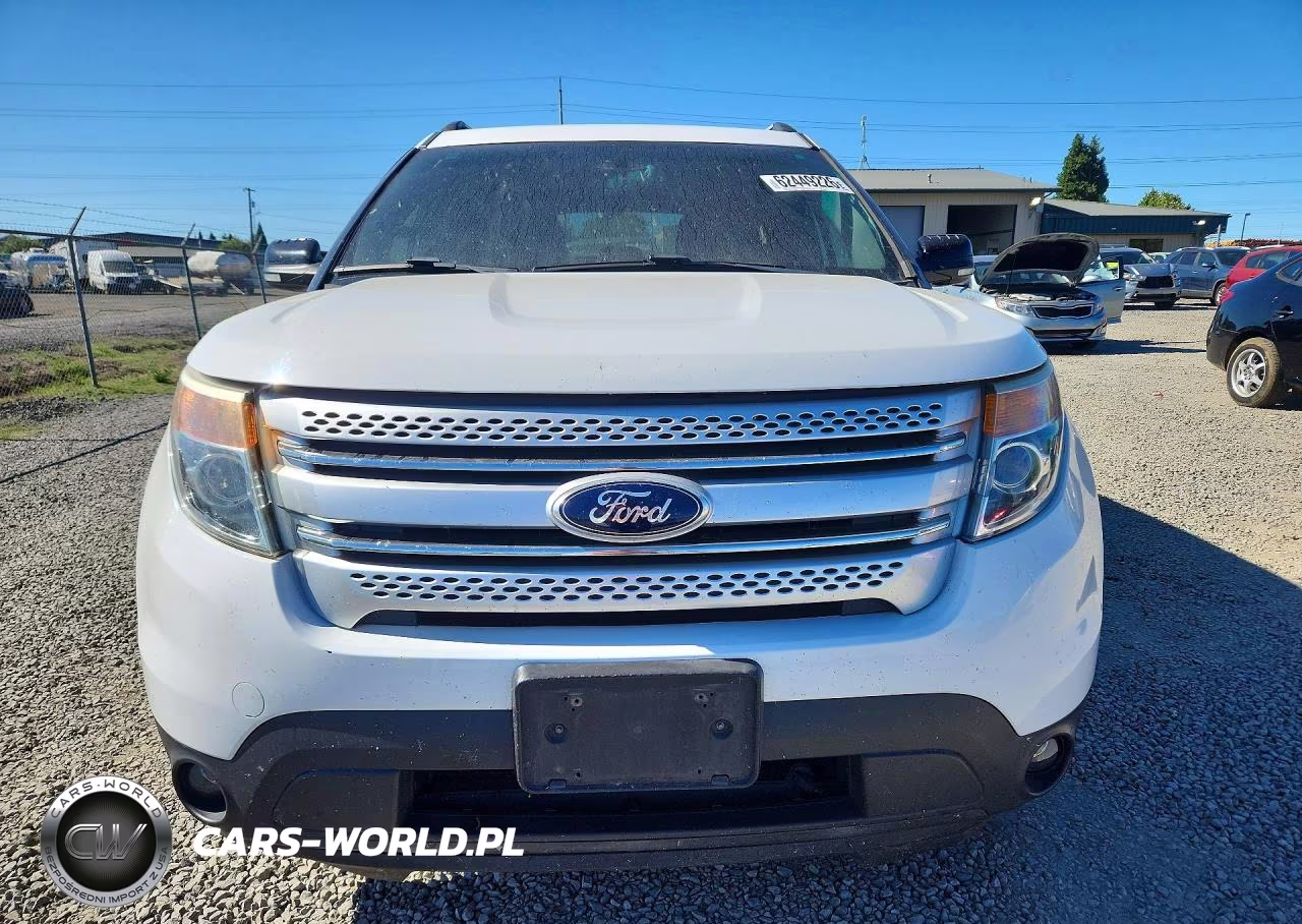 2015 Ford Explorer Xlt VIN:1FM5K8D85FGC40767 - 5