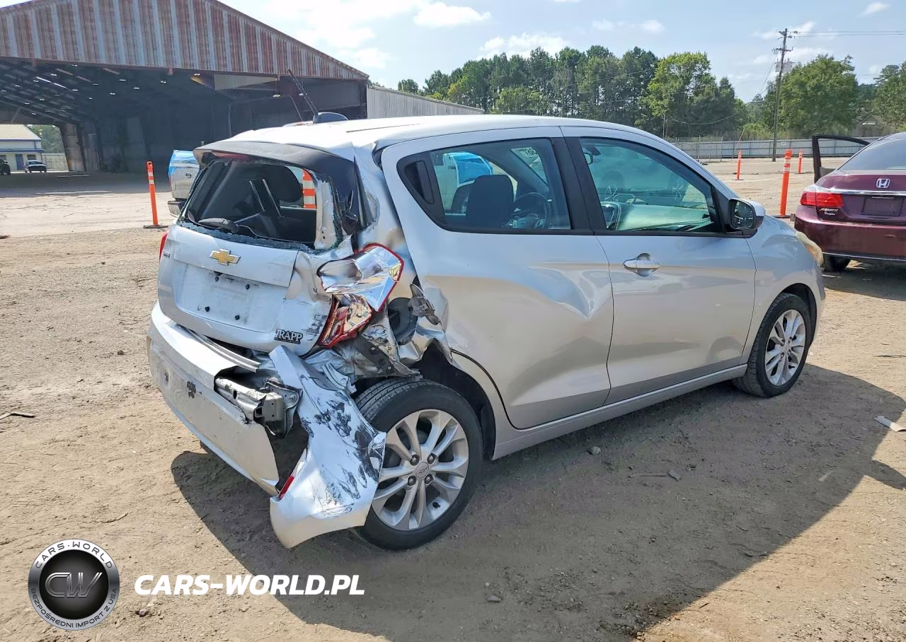 2019 Chevrolet Spark 1Lt VIN:KL8CD6SA4KC755981 - 3