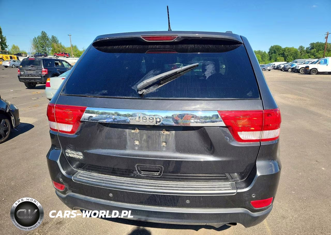 2011 Jeep Grand Cherokee Laredo VIN:1J4RR4GG8BC528114 - 6