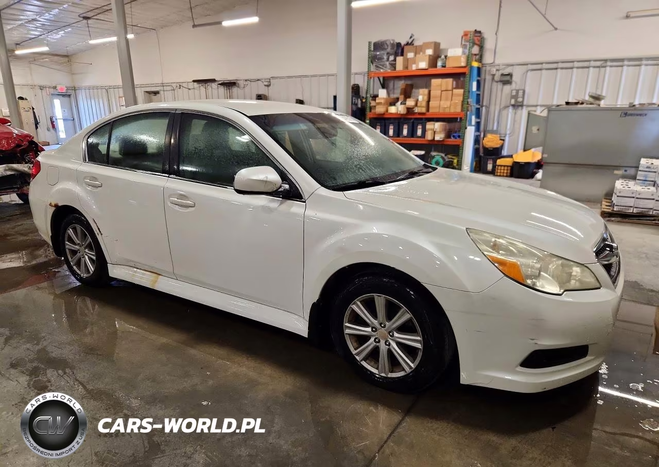 2011 Subaru Legacy 2.5I Premium VIN:4S3BMCC66B3215558 - 4