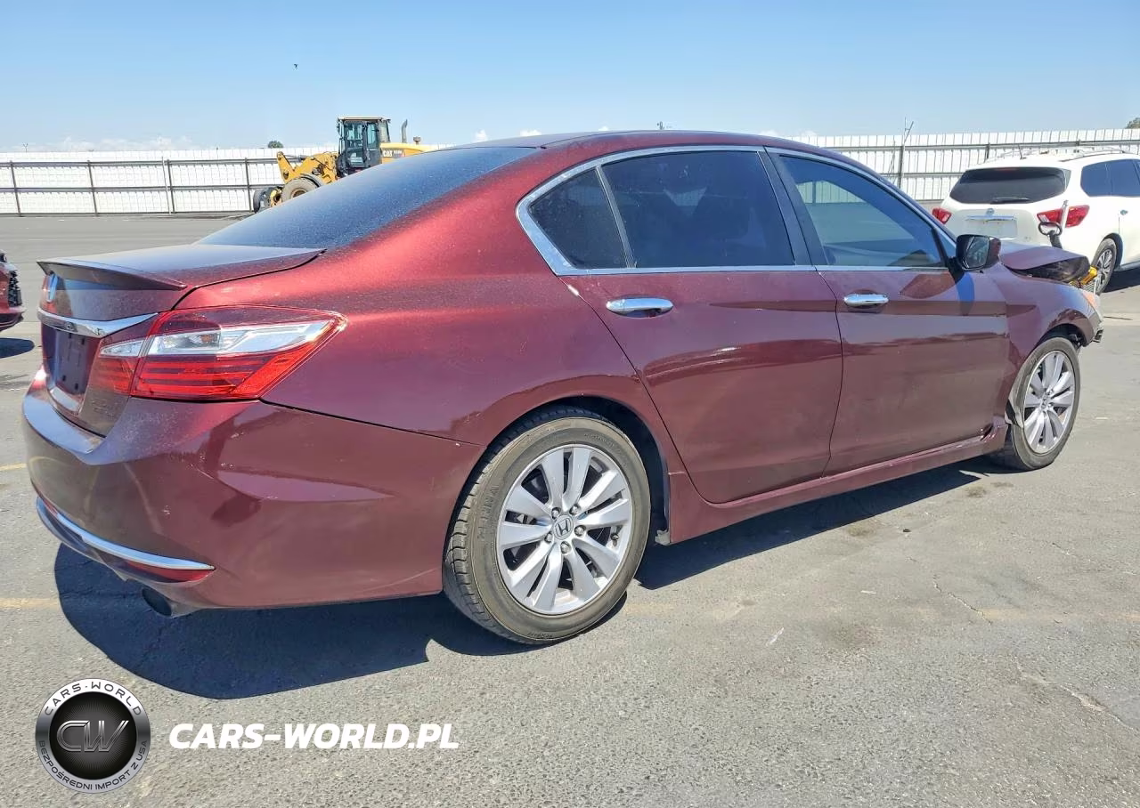 2017 Honda Accord Sport Special Edition VIN:1HGCR2F10HA087582 - 3