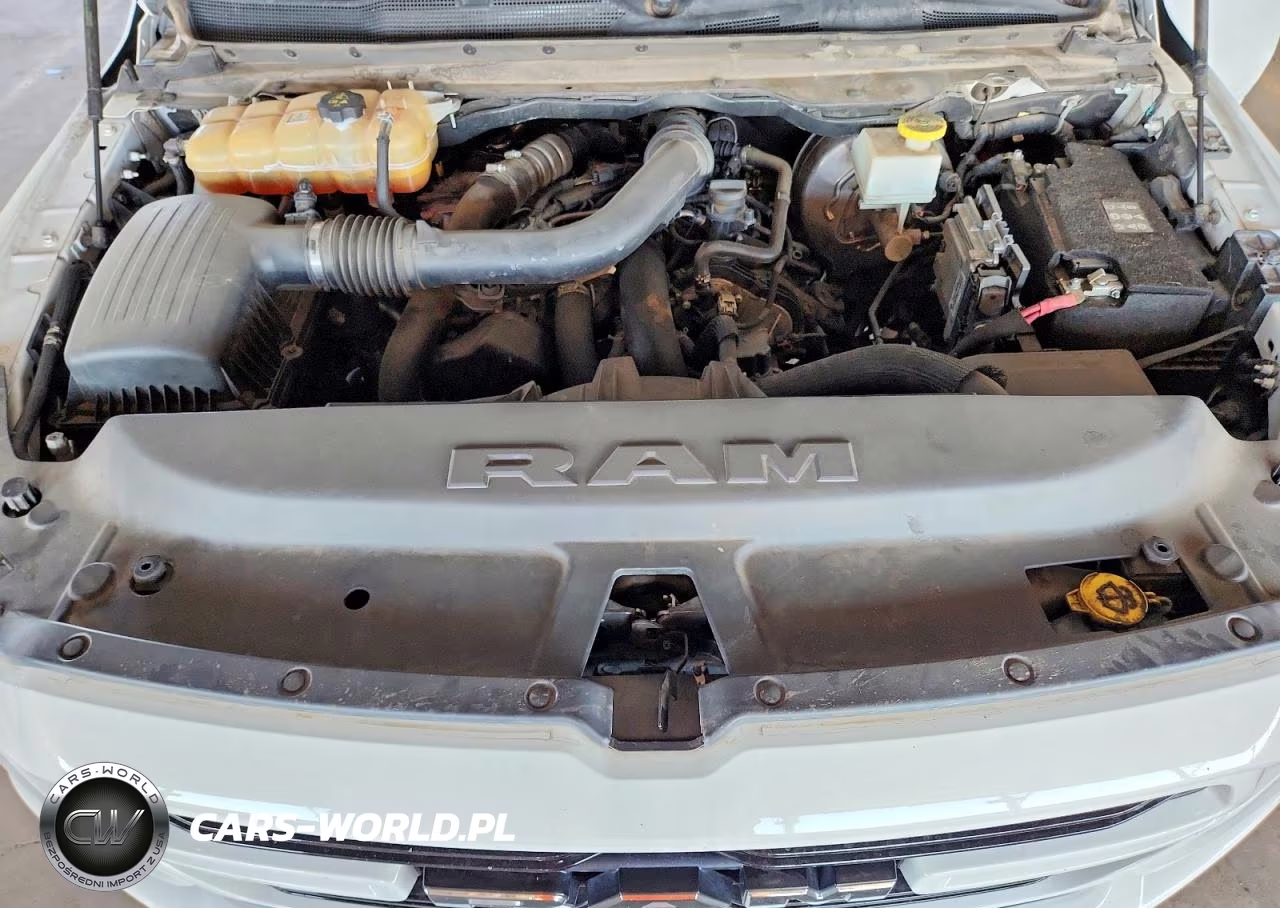 2020 Ram 1500 Laramie VIN:1C6RREJM0LN246458 - 11