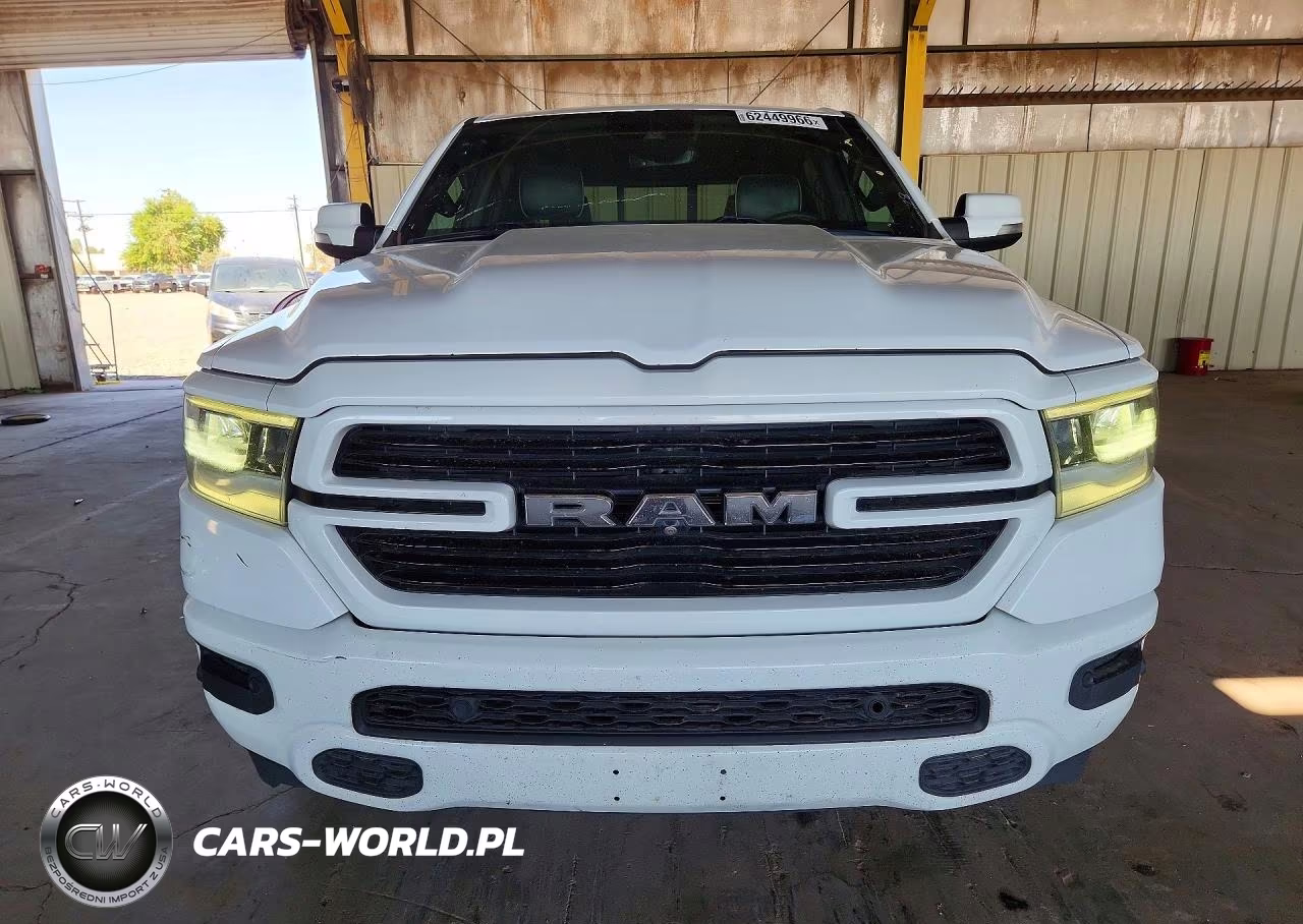 2020 Ram 1500 Laramie VIN:1C6RREJM0LN246458 - 5