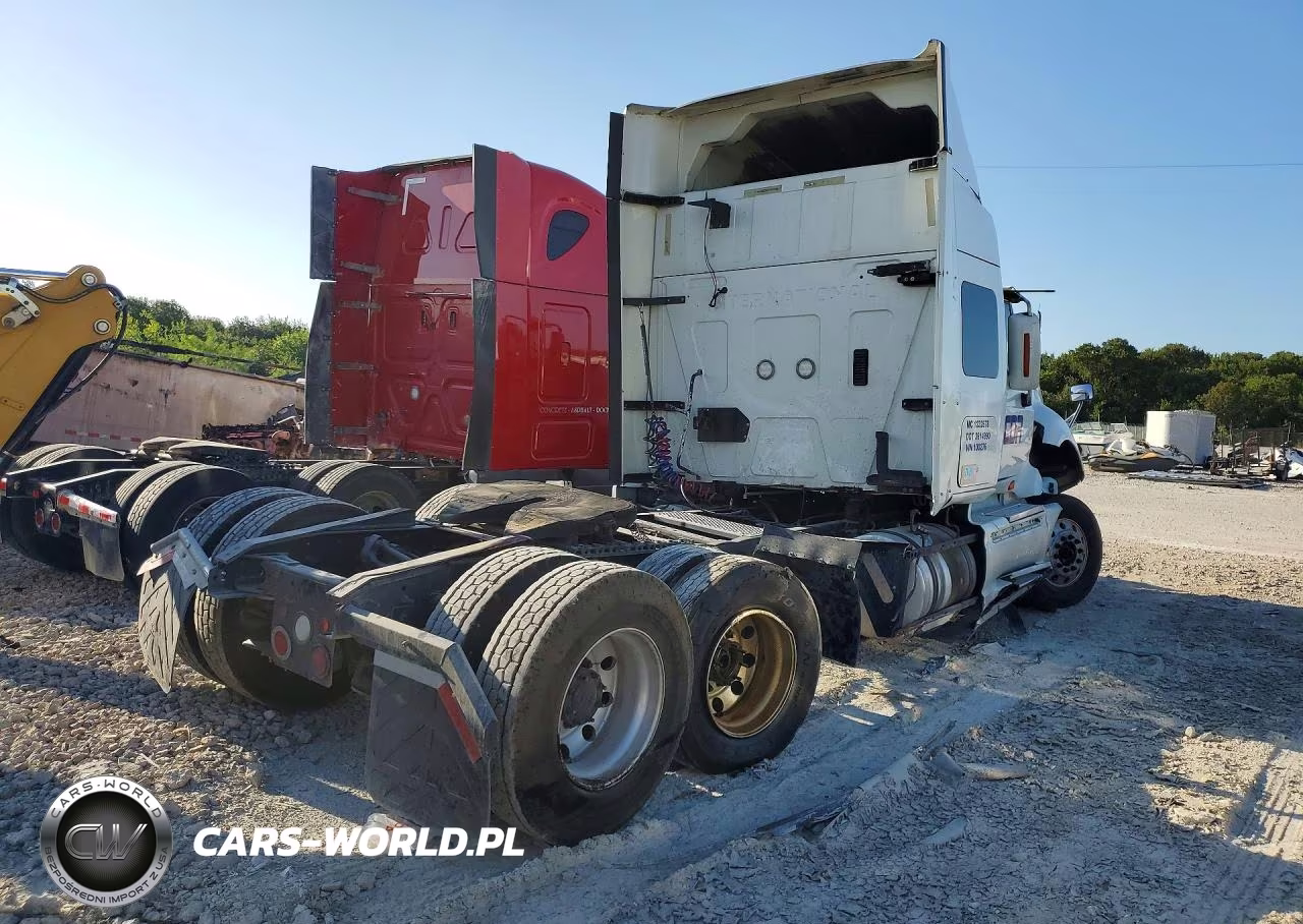 2015 International Prostar Semi Truck VIN:3HSDJAPR2FN100276 - 3