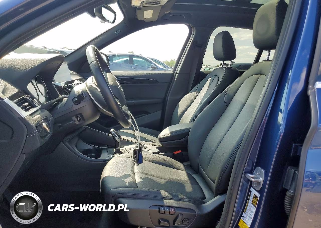 2022 BMW X1 xDrive28I VIN:WBXJG9C05N5V20532 - 7