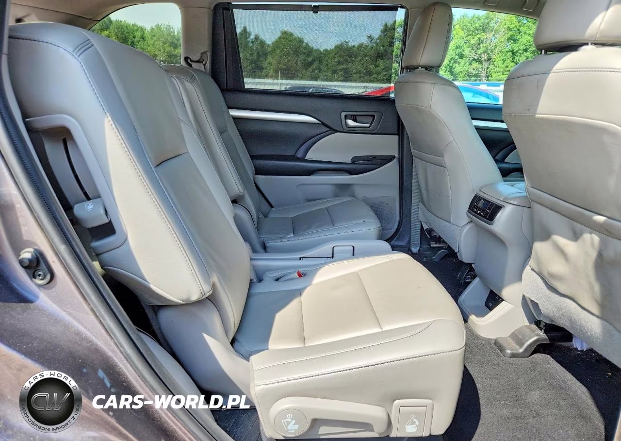 2019 Toyota Highlander Xle VIN:5TDJZRFH3KS575558 - 11