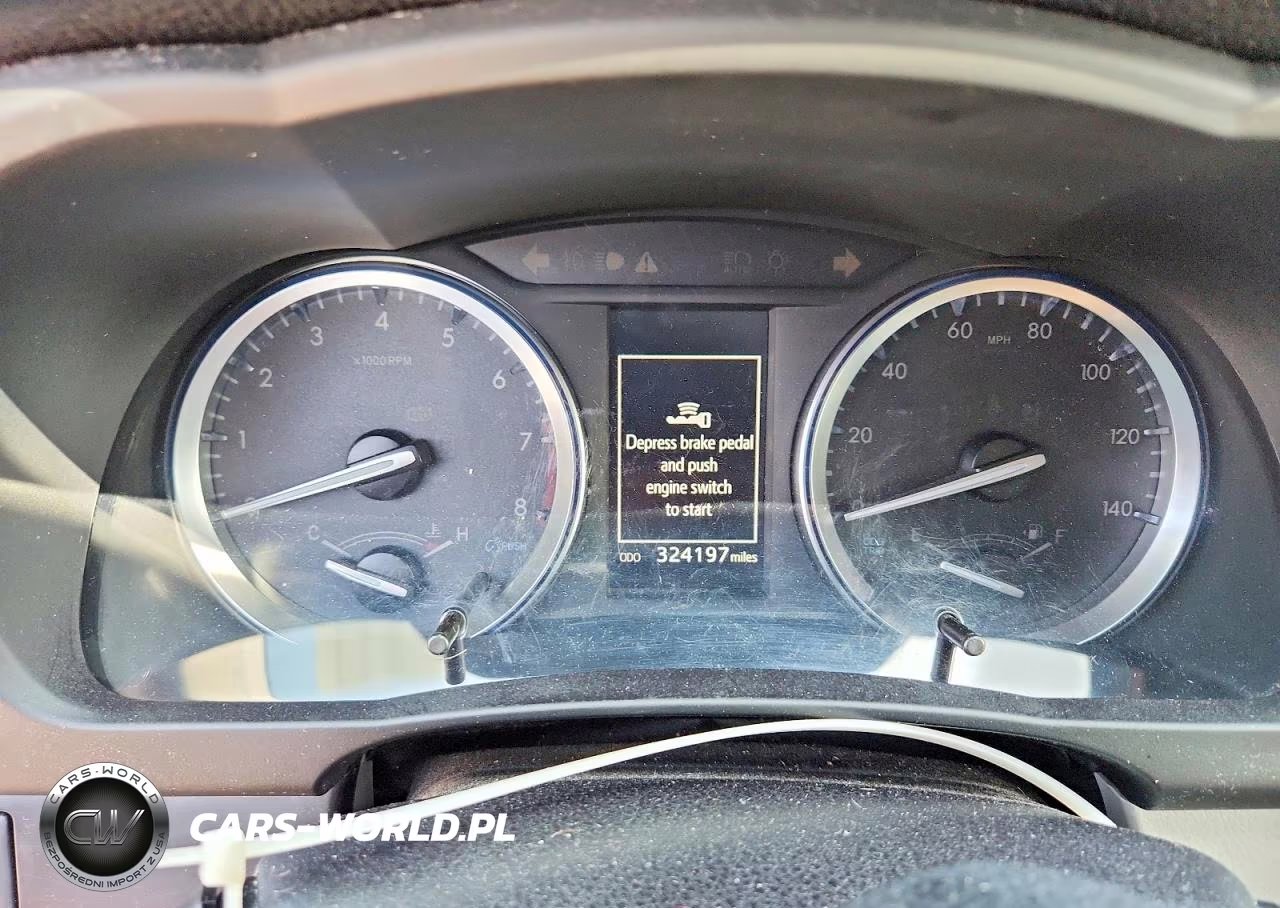 2019 Toyota Highlander Xle VIN:5TDJZRFH3KS575558 - 9