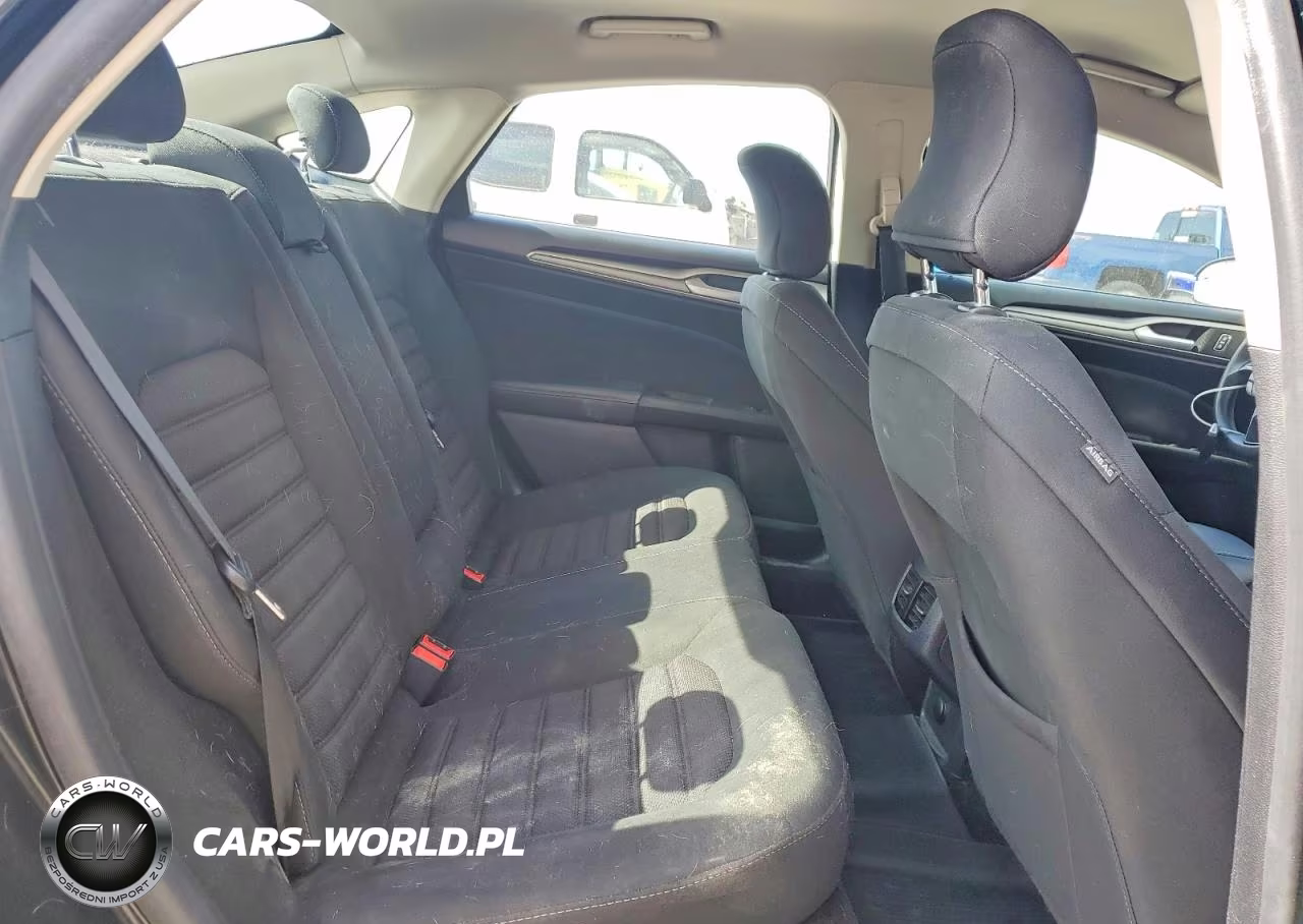 2018 Ford Fusion Se VIN:3FA6P0HD3JR186699 - 10