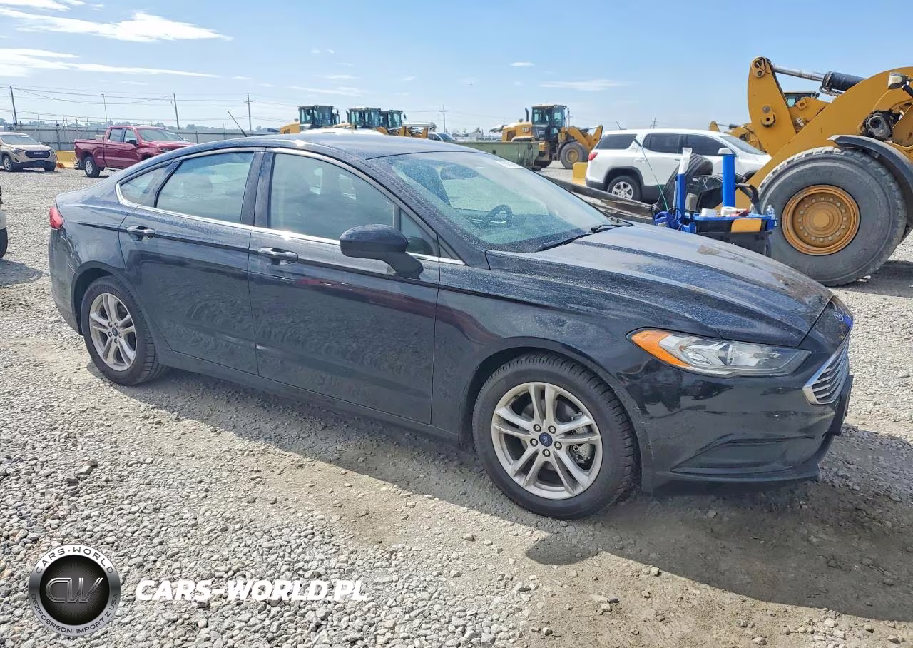 2018 Ford Fusion Se VIN:3FA6P0HD3JR186699 - 4
