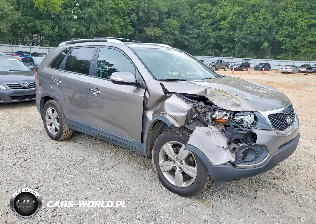 2012 Kia Sorento Ex VIN:5XYKU3A64CG221200 - 4