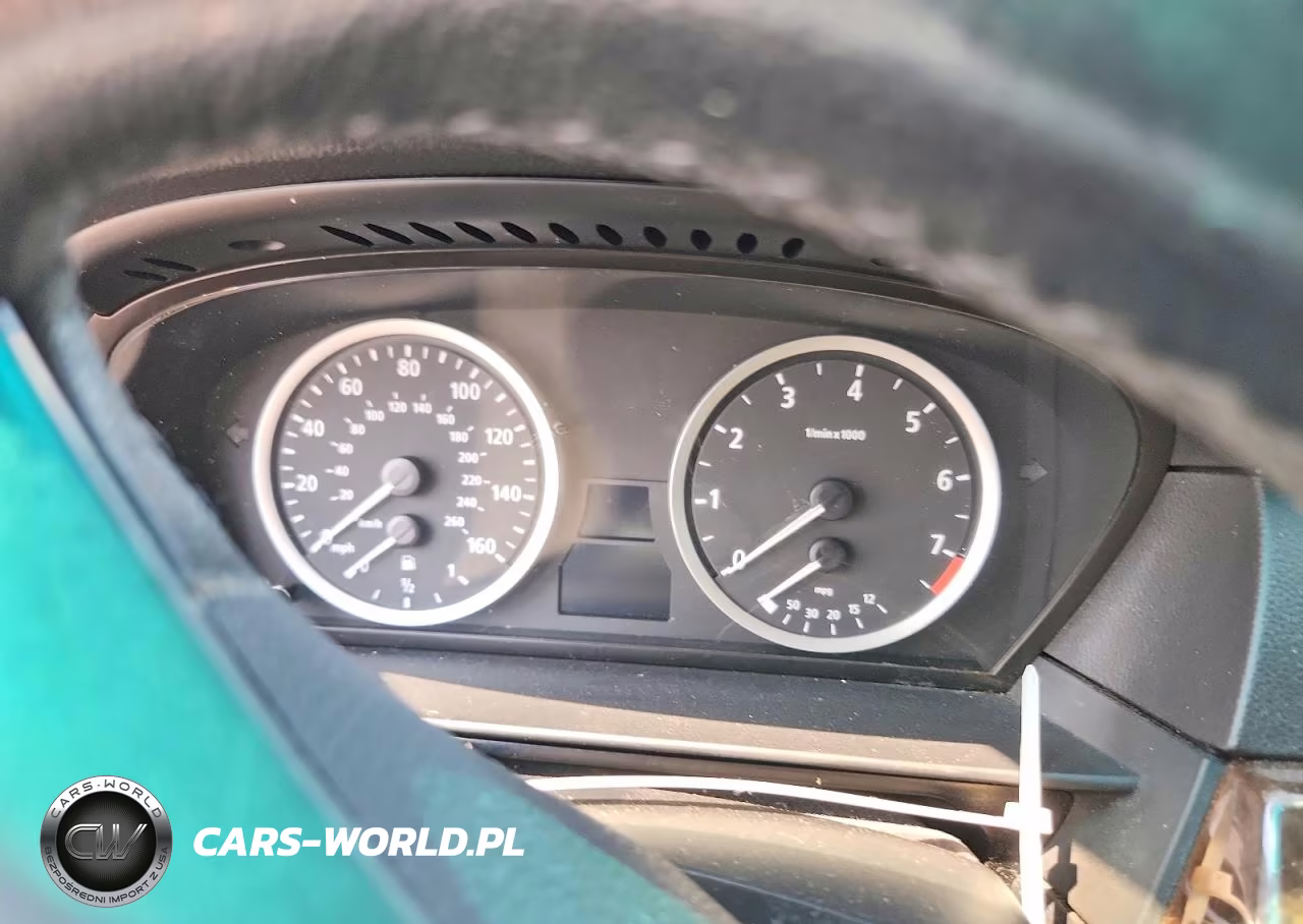 2007 BMW 530 I VIN:WBANE73507CM50891 - 9