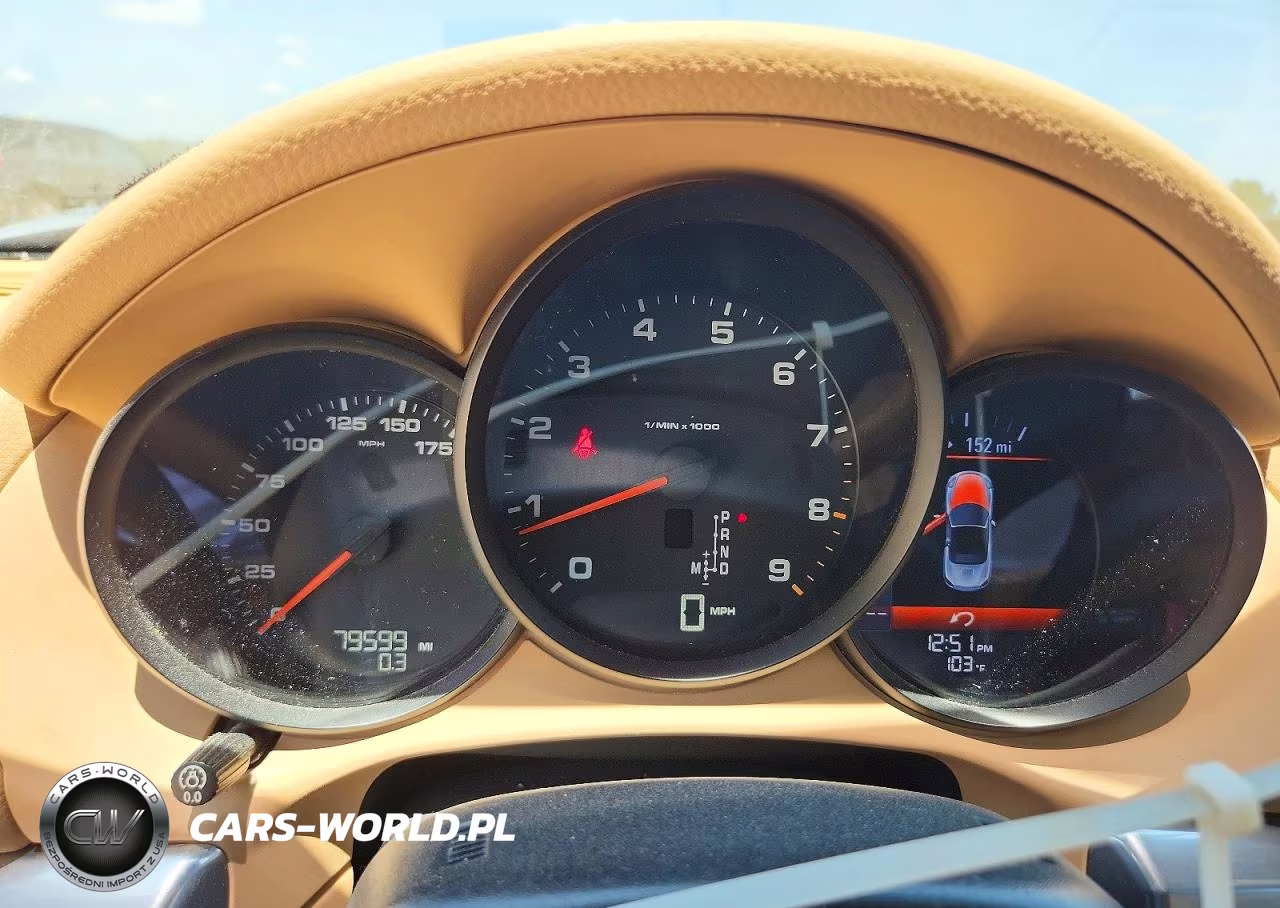 2013 Porsche Boxster VIN:WP0CA2A84DS114717 - 9