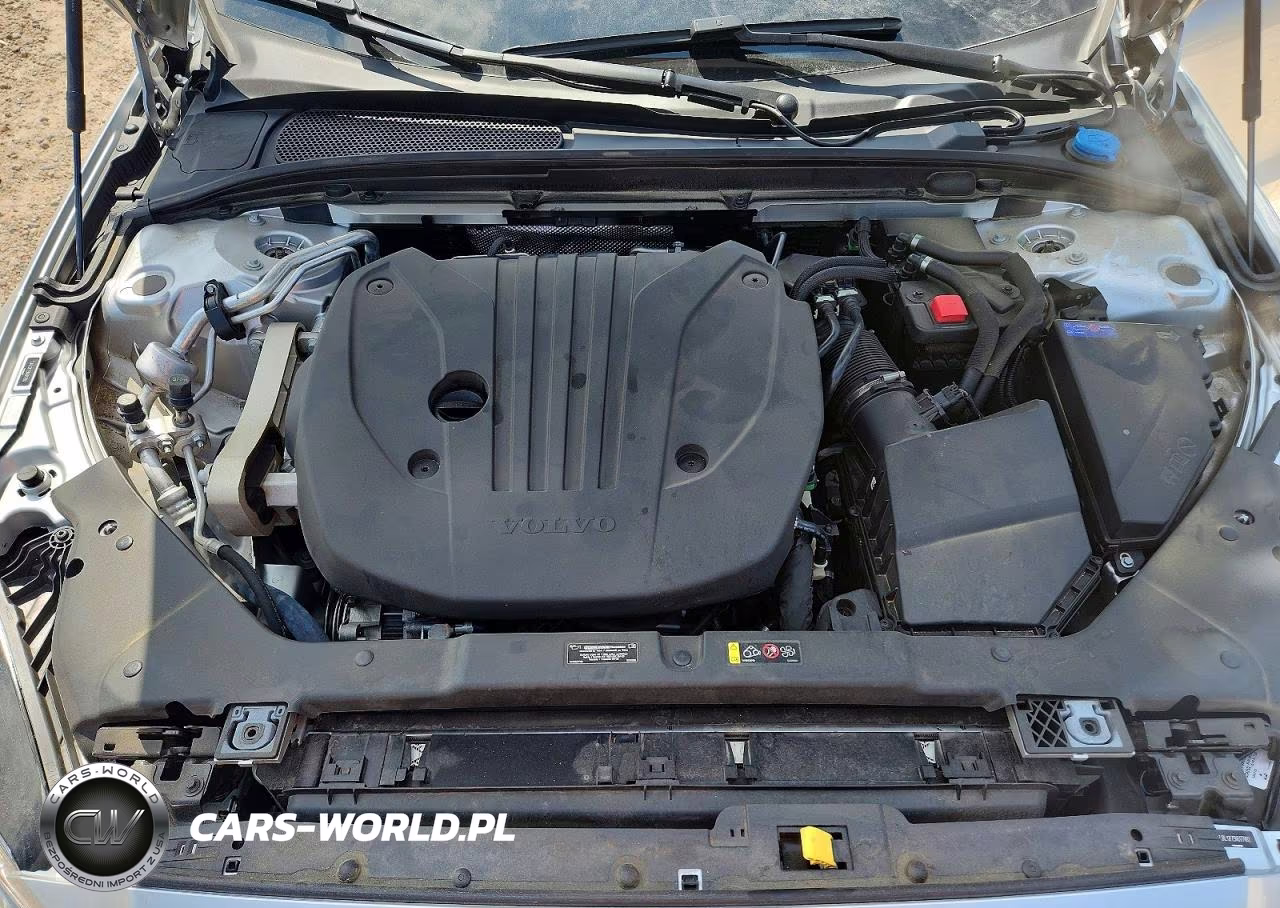 2022 Volvo S60 B5 Momentum VIN:7JRL12FZ5NG177882 - 11