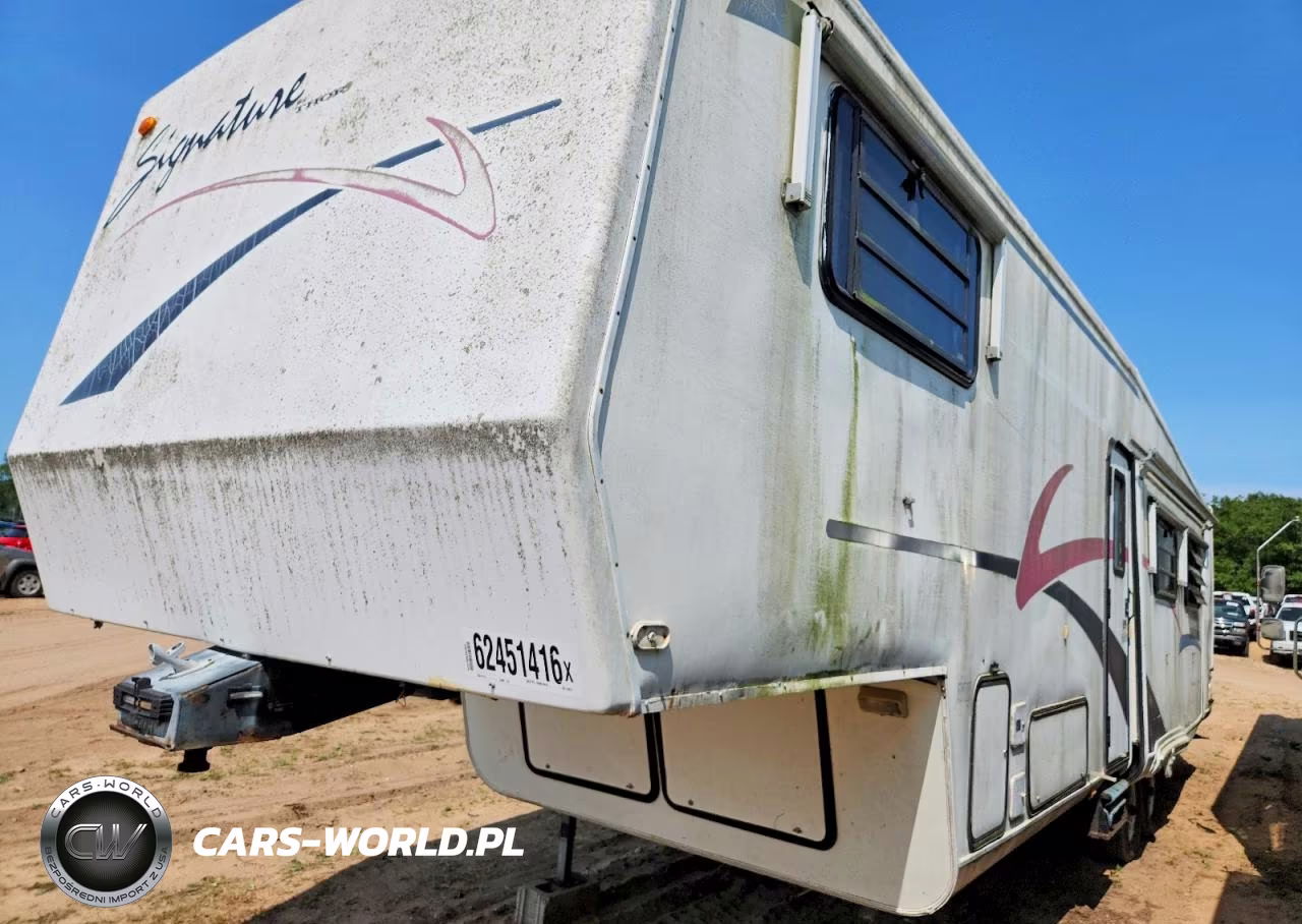 1996 Dutchmen Travel Recreational Vehicle (Rv) VIN:47CF10R25T3079875 - 2