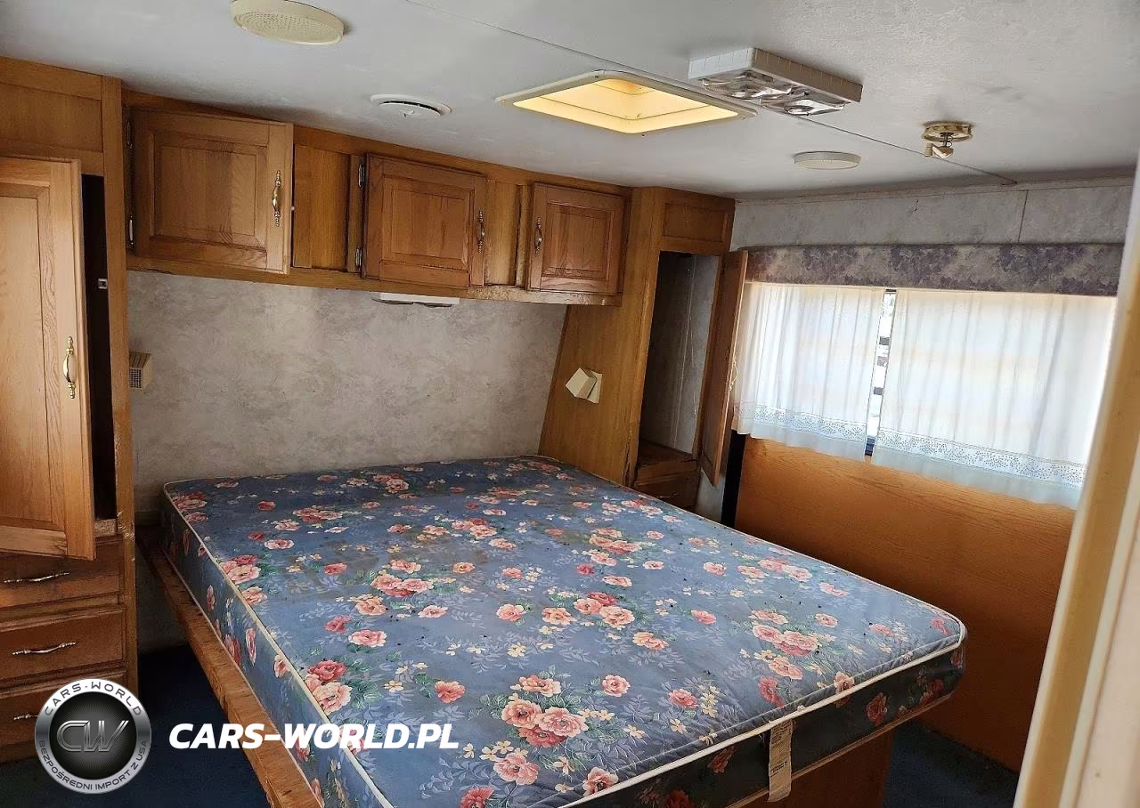 1996 Dutchmen Travel Recreational Vehicle (Rv) VIN:47CF10R25T3079875 - 5