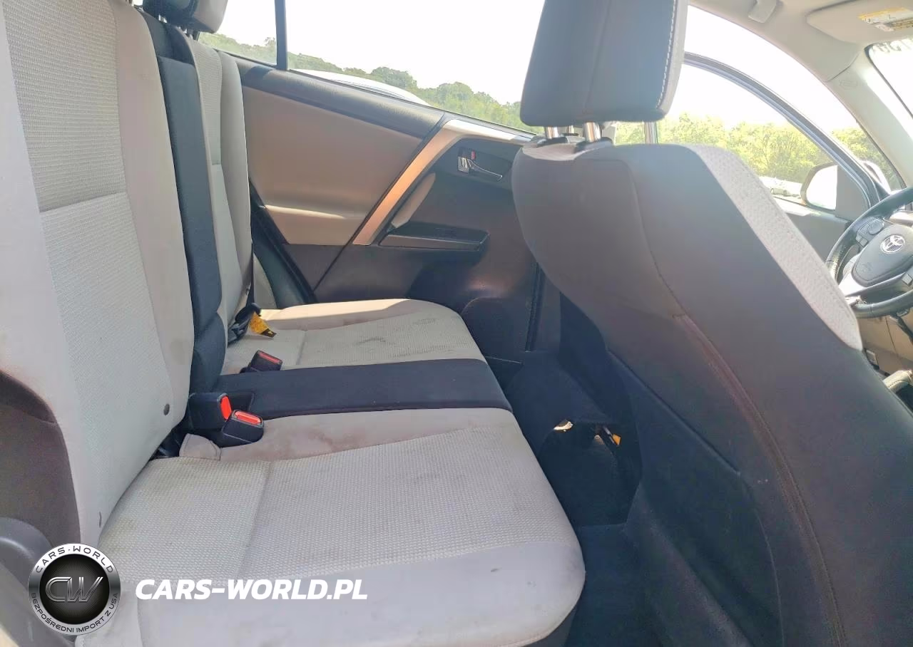 2018 Toyota Rav4 Xle VIN:JTMRFREV2JJ718191 - 10
