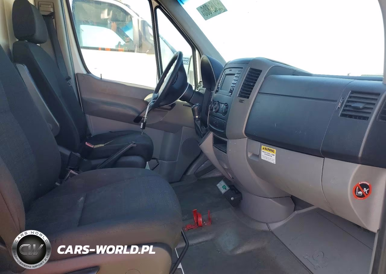 2015 Freightliner Sprinter 2500 Refrigerated Delivery Van VIN:WDYPE7CC5F5974751 - 11