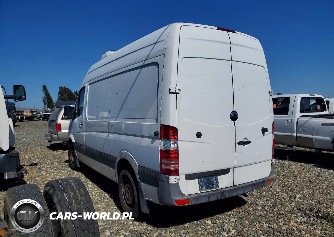 2015 Freightliner Sprinter 2500 Refrigerated Delivery Van VIN:WDYPE7CC5F5974751 - 2