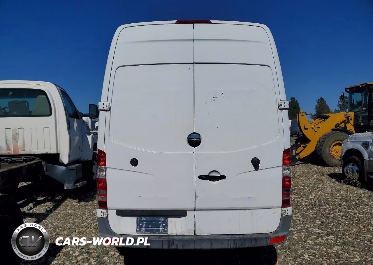 2015 Freightliner Sprinter 2500 Refrigerated Delivery Van VIN:WDYPE7CC5F5974751 - 6