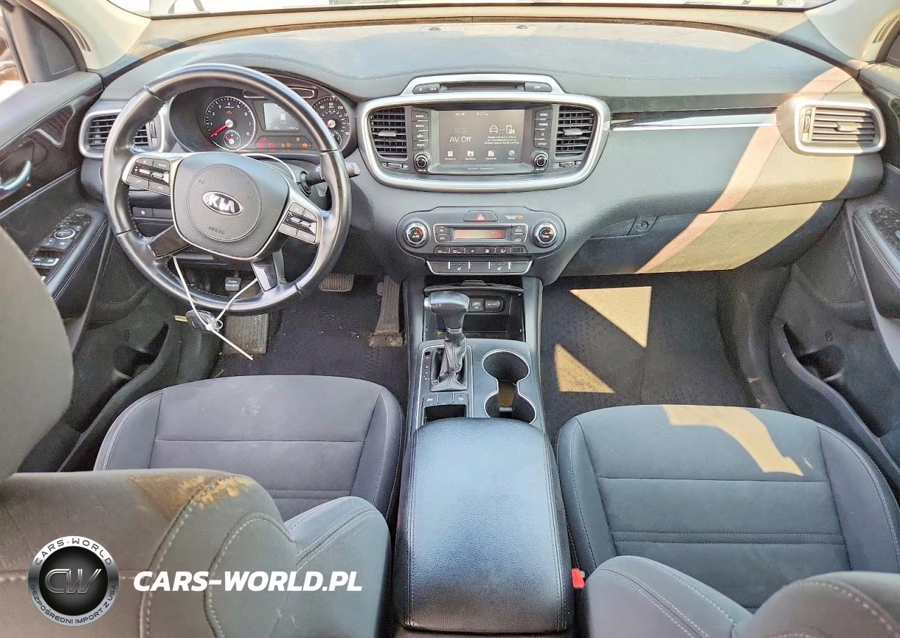 2019 Kia Sorento Lx VIN:5XYPG4A39KG438376 - 8