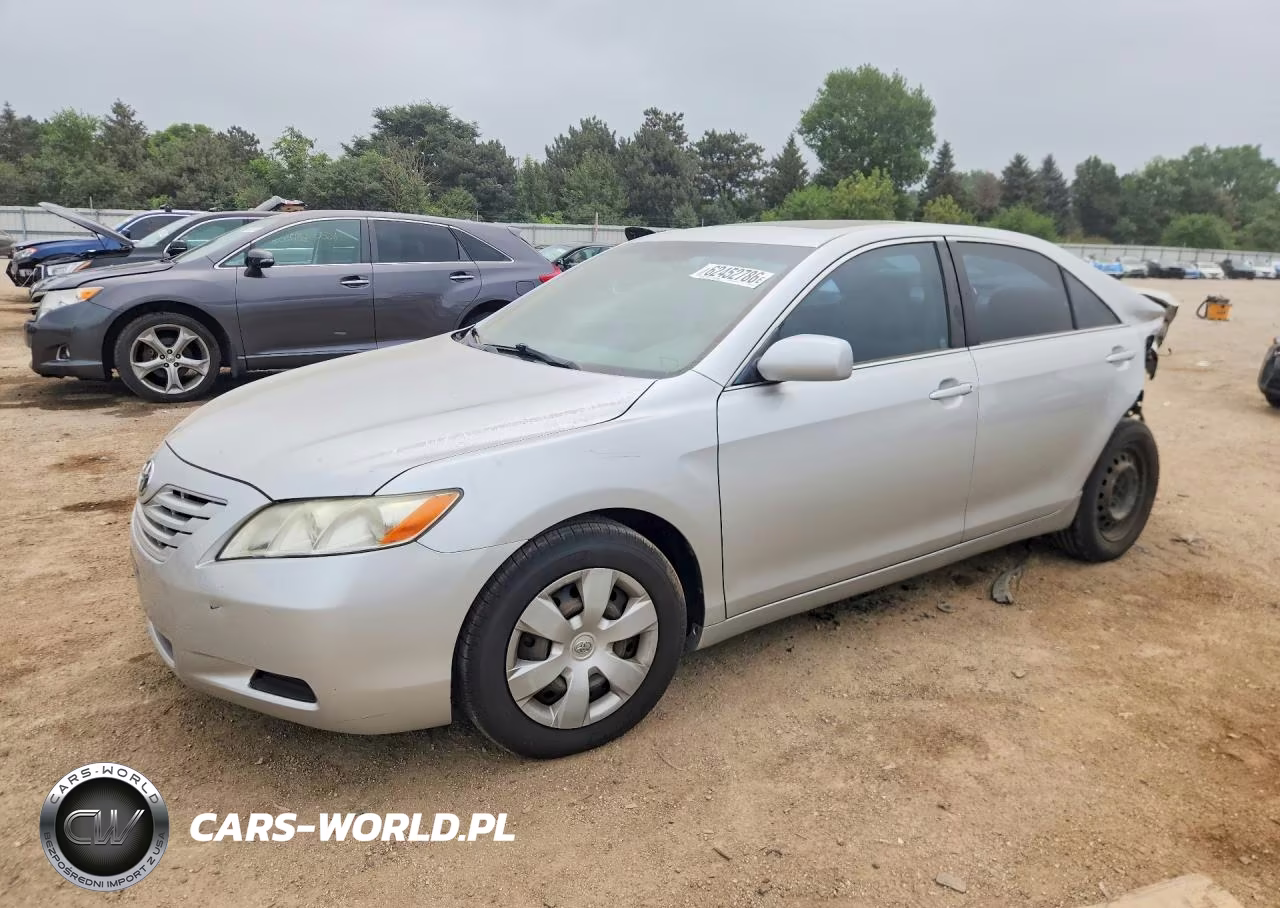 2008 Toyota Camry Le – zdjęcie 1 z 13