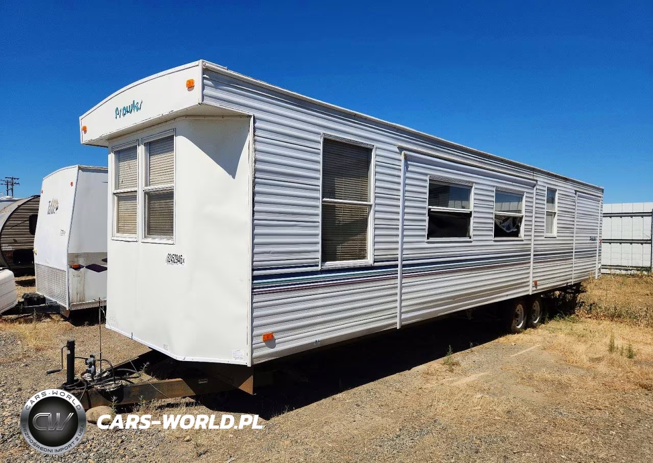 2002 Fleetwood Prowler Camper VIN:1EC8W392121585346 - 2
