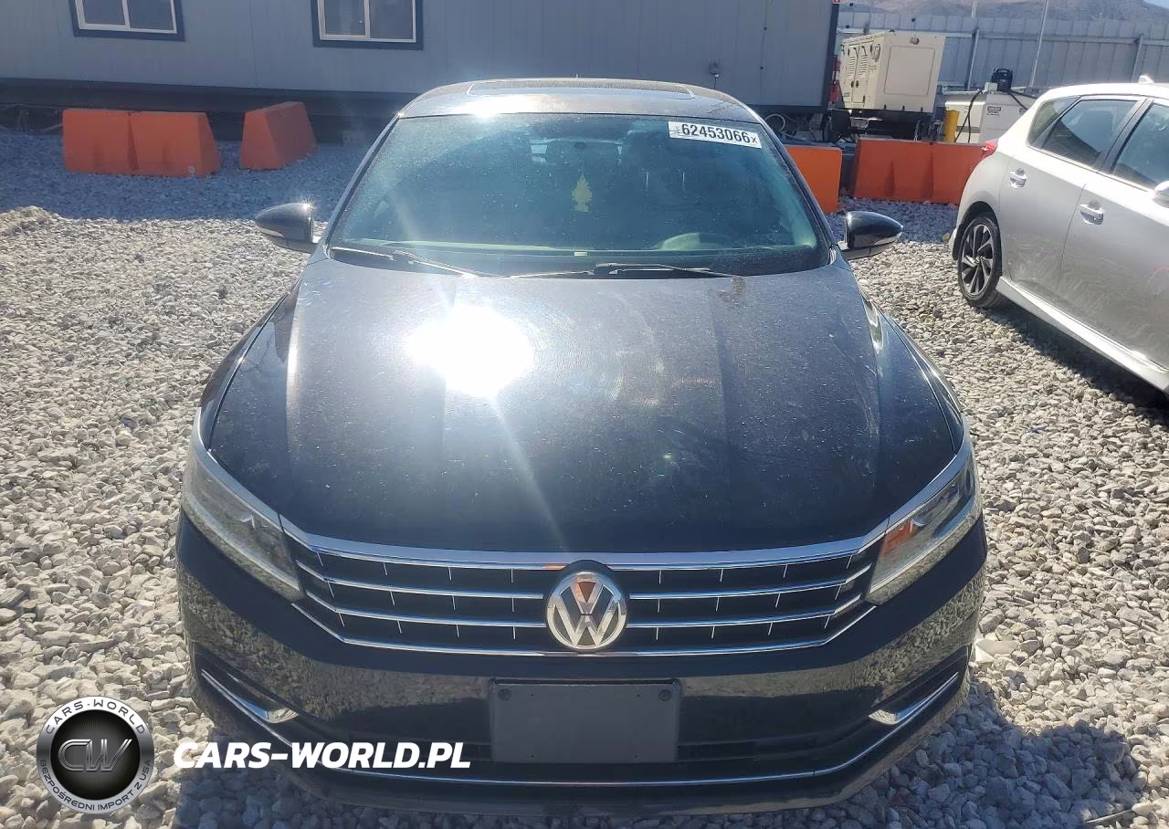 2017 Volkswagen Passat Se VIN:1VWBT7A32HC034790 - 5