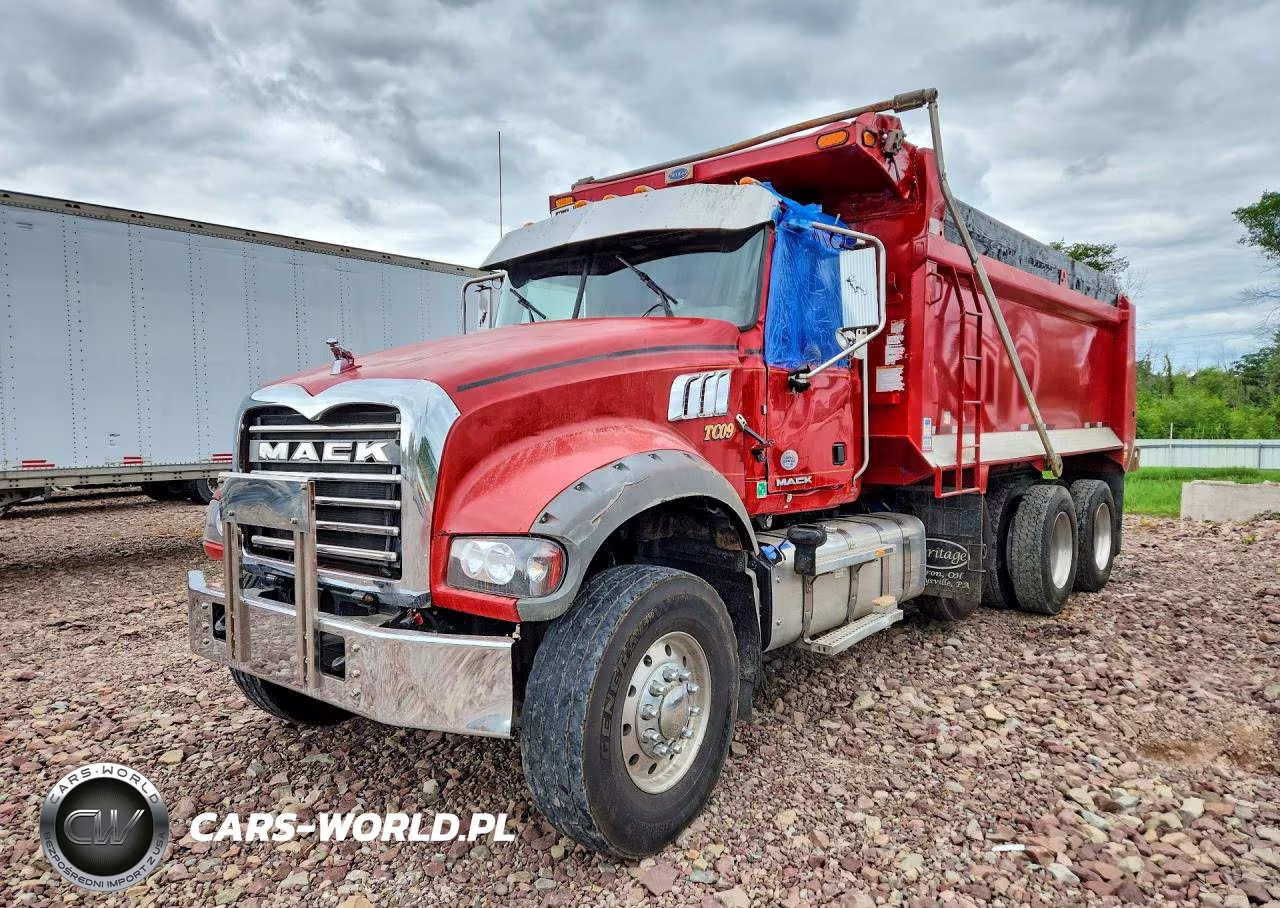2018 Mack Gu700 Dump Truck