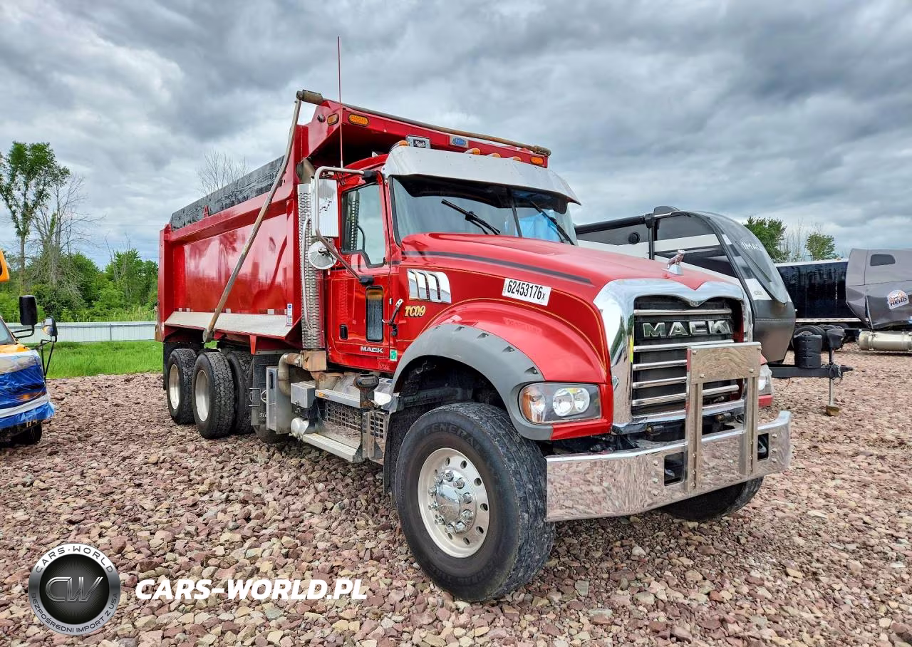 2018 Mack Gu700 Dump Truck VIN:1M2AX09C9JM038748 - 4
