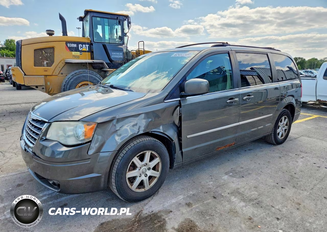 2010 Chrysler Town & Country Touring