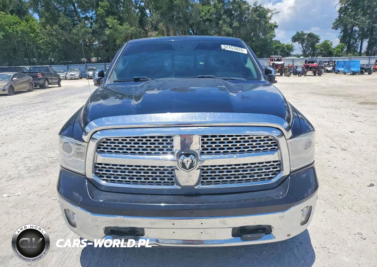 2016 Ram 1500 Laramie VIN:1C6RR7NM7GS374872 - 5