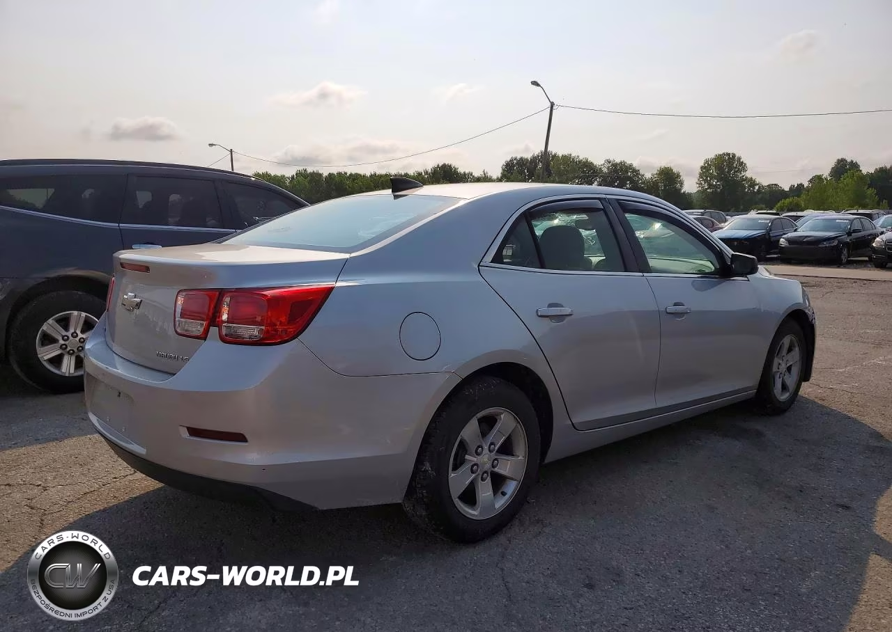 2015 Chevrolet Malibu Ls VIN:1G11B5SLXFF164650 - 3