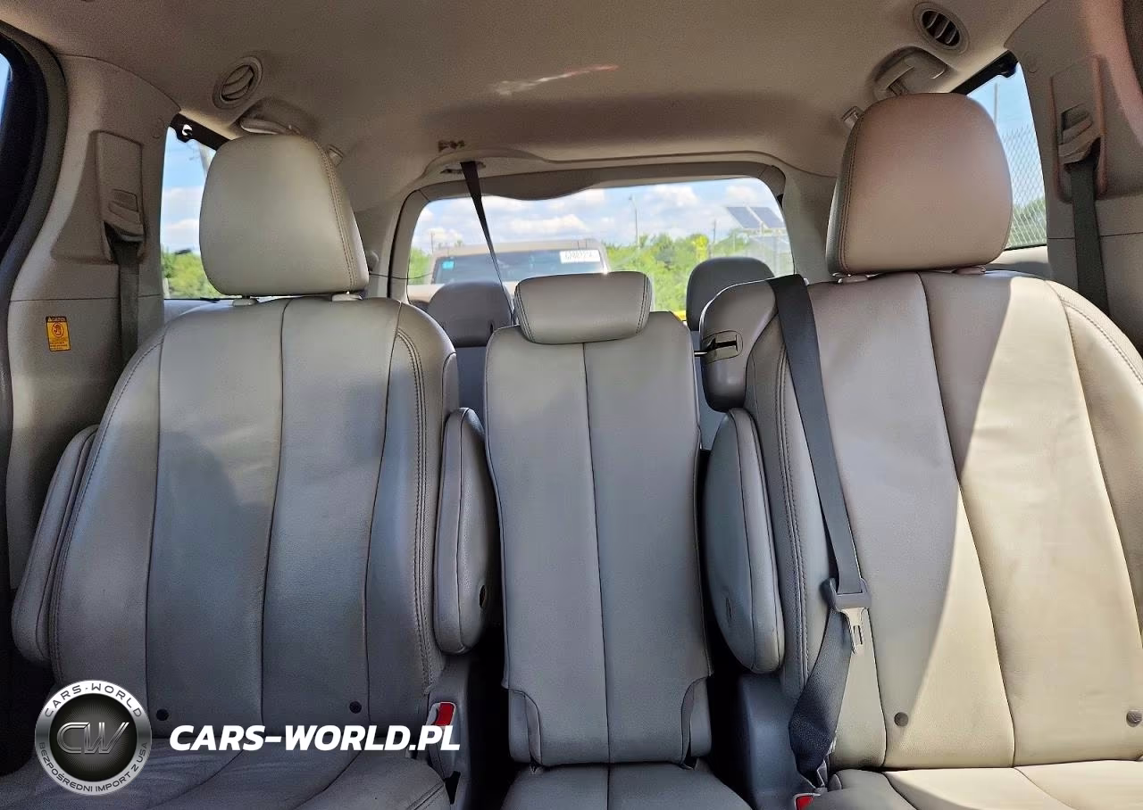 2012 Toyota Sienna Xle 8-Passenger VIN:5TDYK3DC7CS262747 - 10