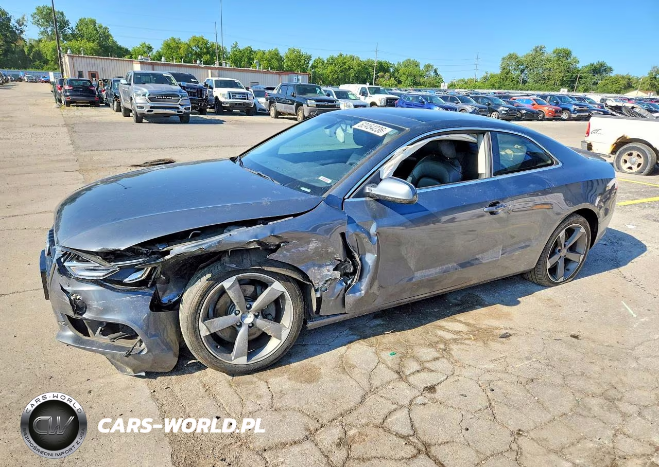 2015 Audi A5 Premium VIN:WAUCFAFRXFA017699 - 1