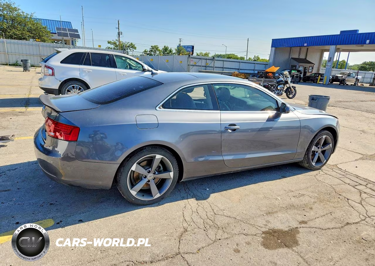 2015 Audi A5 Premium VIN:WAUCFAFRXFA017699 - 3