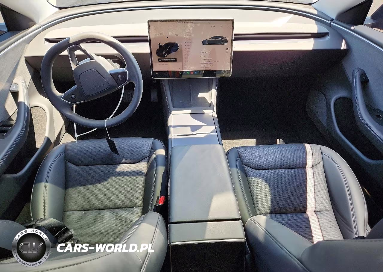 2025 Tesla Model 3 VIN:5YJ3E1EA6SF045325 - 8