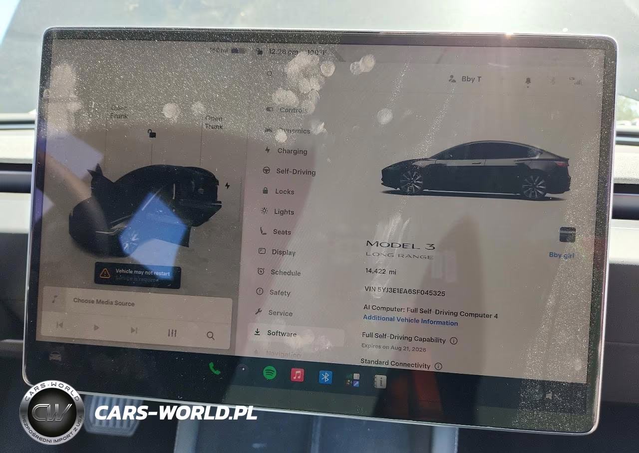 2025 Tesla Model 3 VIN:5YJ3E1EA6SF045325 - 9