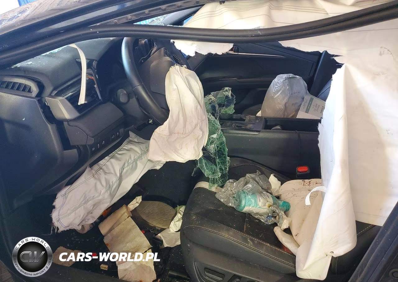 2026 Toyota Camry Se VIN:4T1DAACK1TU663846 - 7