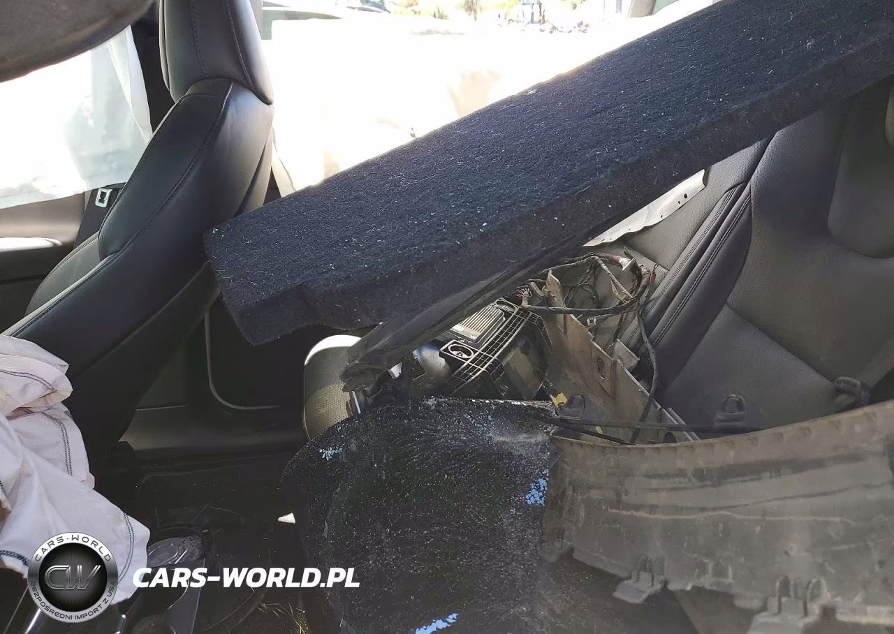 2023 Tesla Model X VIN:7SAXCDE52PF378790 - 10