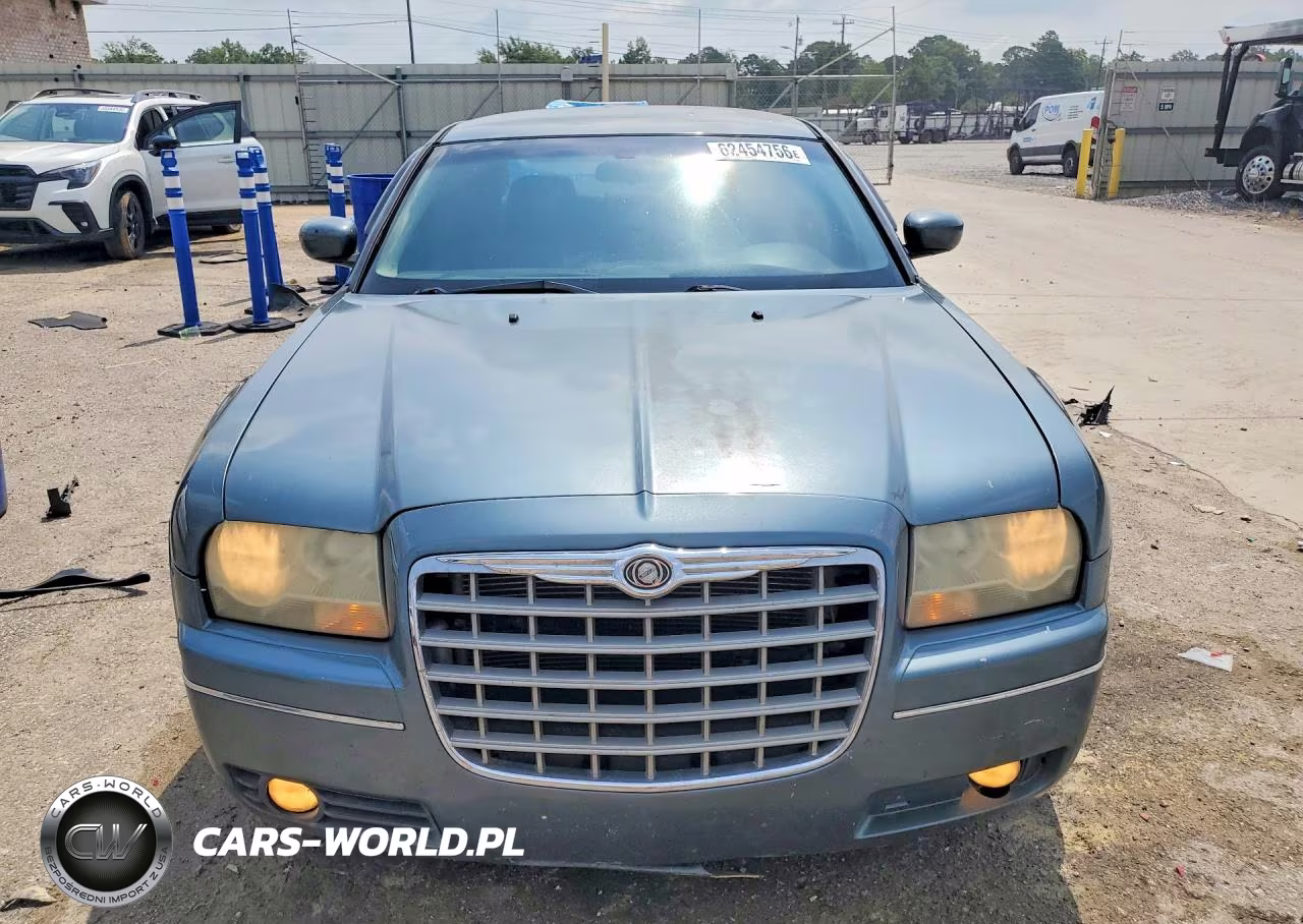 2006 Chrysler 300 Touring VIN:2C3KA53G56H108635 - 5