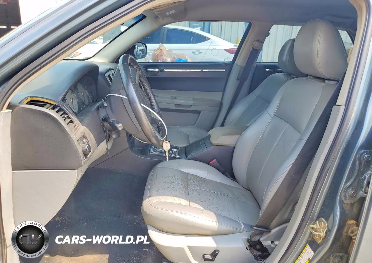 2006 Chrysler 300 Touring VIN:2C3KA53G56H108635 - 7