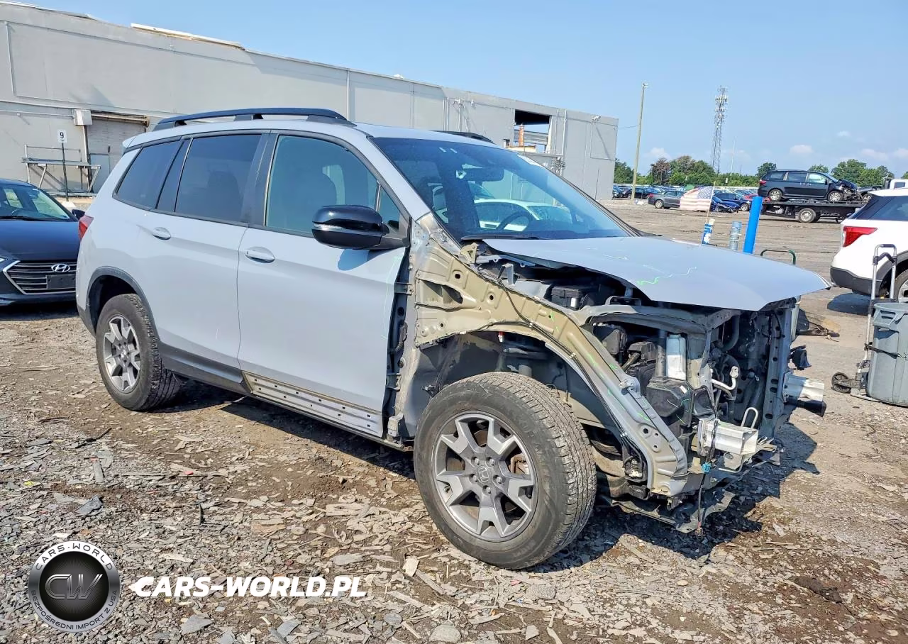 2022 Honda Passport Trail Sport VIN:5FNYF8H64NB019913 - 4
