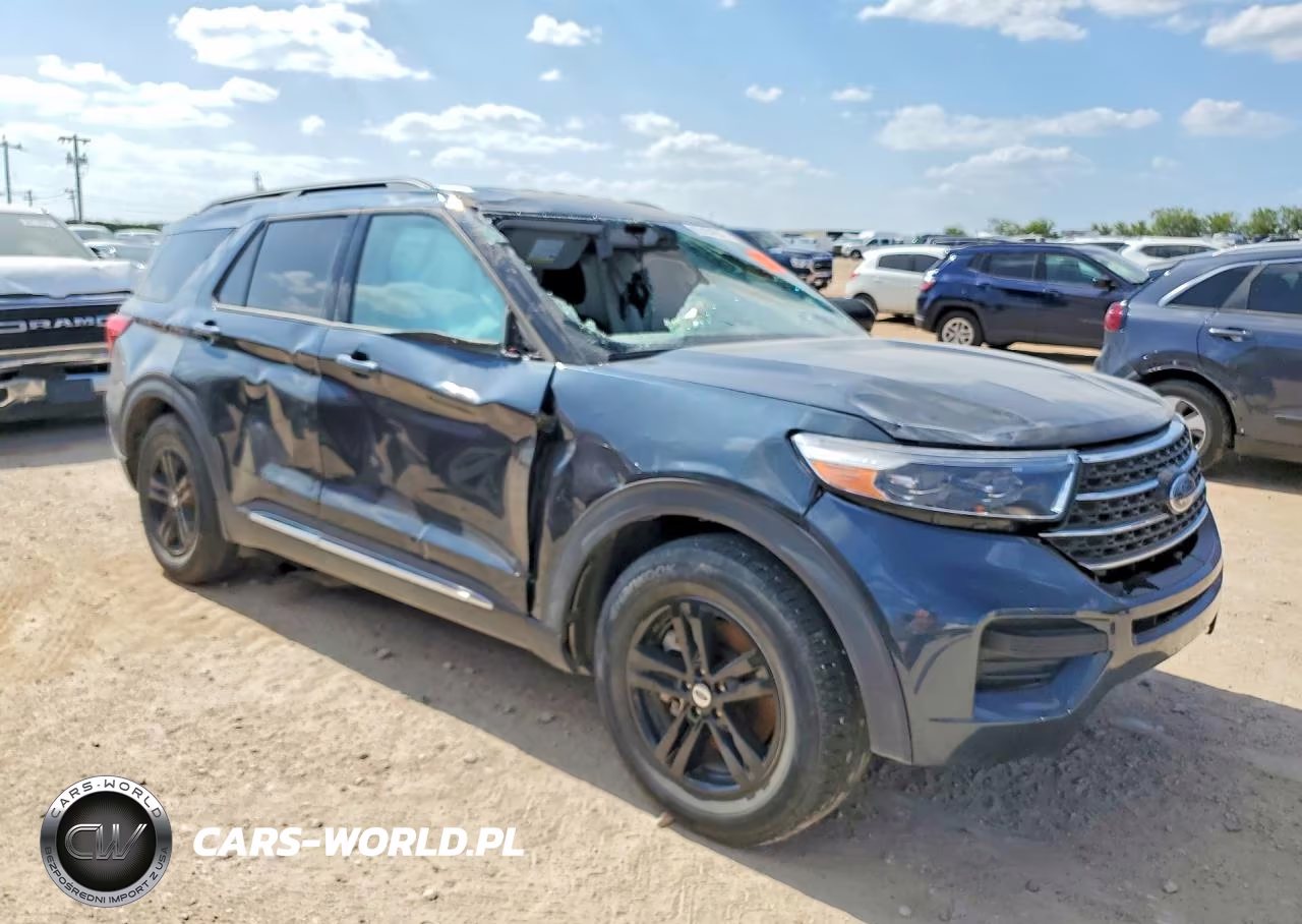 2024 Ford Explorer Xlt VIN:1FMSK7DH6RGA33256 - 4