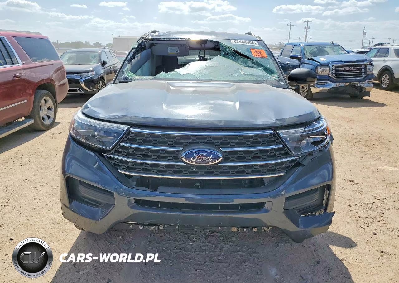 2024 Ford Explorer Xlt VIN:1FMSK7DH6RGA33256 - 5